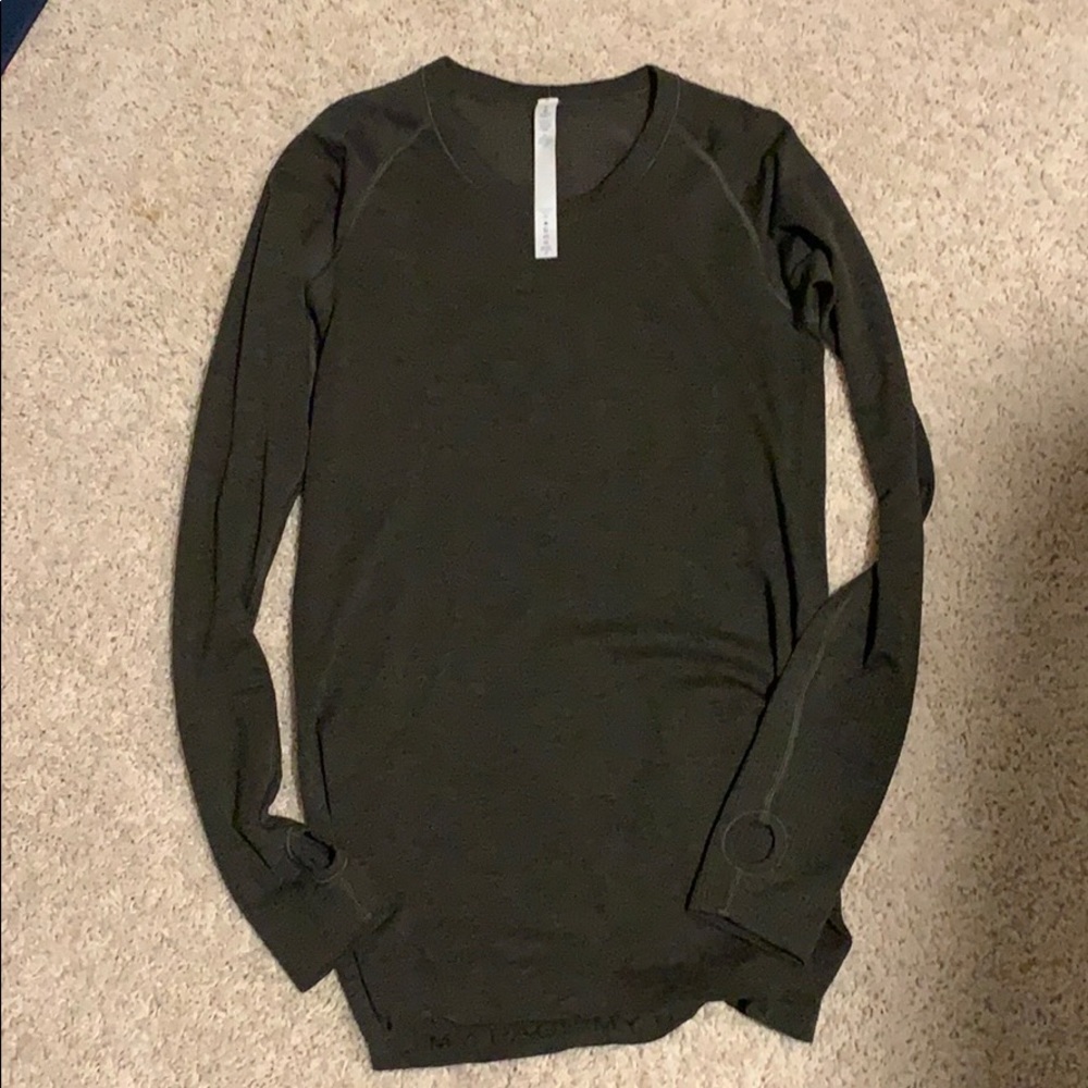 Lululemon swifty long sleeve olive top